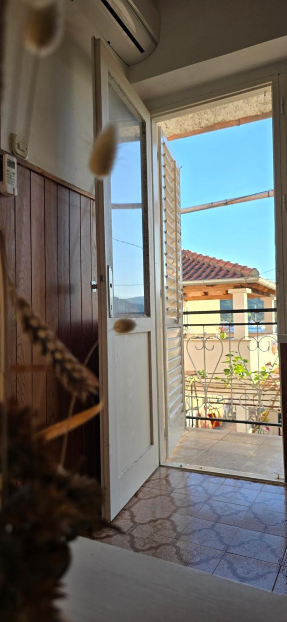 Apartman Andela Preko Luaran gambar